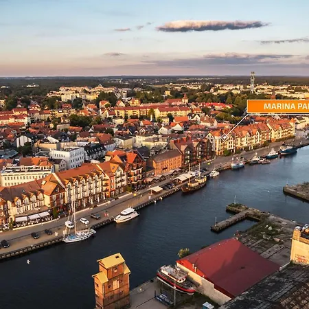 Bulwar Portowy, Sun & Snow * ウストカ