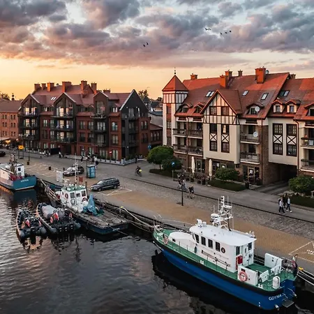 Bulwar Portowy, Sun & Snow アパート