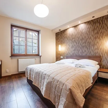 Bulwar Portowy, Sun & Snow Ustka