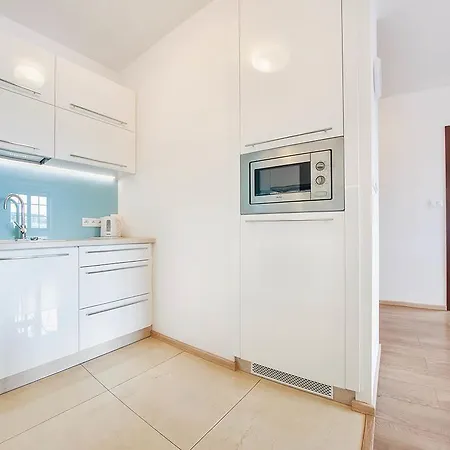 Bulwar Portowy, Sun & Snow ウストカ