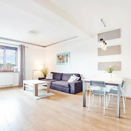 Bulwar Portowy, Sun & Snow アパート