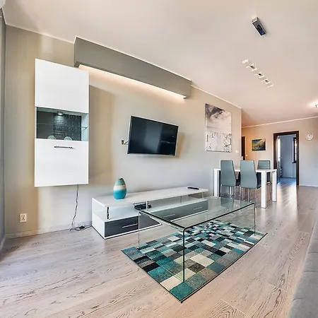 Bulwar Portowy, Sun & Snow アパート