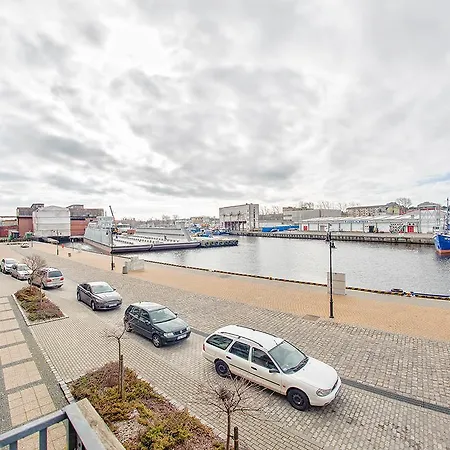 アパート Bulwar Portowy, Sun & Snow ウストカ